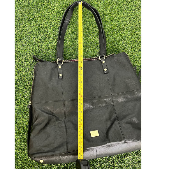 Kooba Everetti Black Leather Fringed Tote Satchel Bag - Perfect Condition - Picture 14 of 17